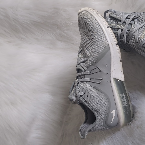 Nike Air Max Sequent 3 Wolf Grey & White Mens Size 9 - Picture 2 of 9